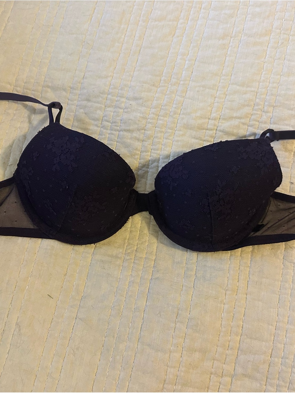 Victoria’s Secret lined Demi Lace-Overlay Push-Up Bra - Black 32c NwT